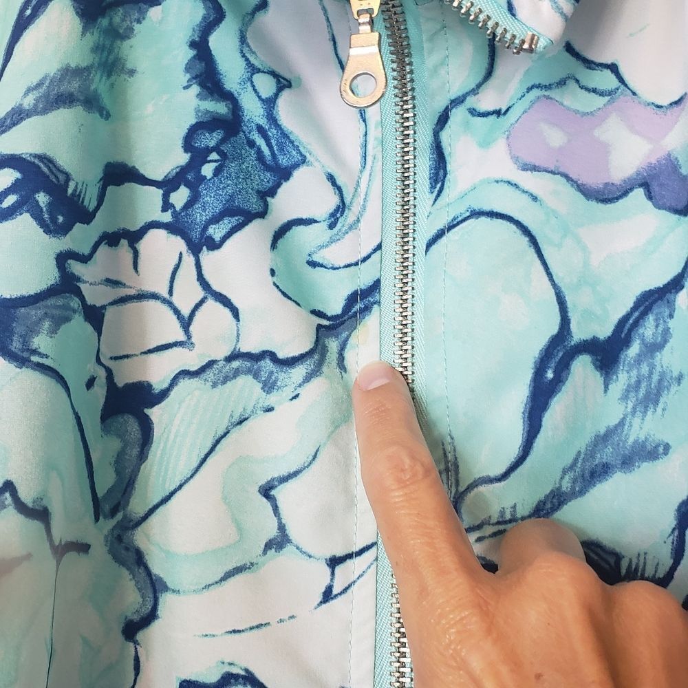 WEEKENDS BY CHICO'S Watercolor ELLA Windbreaker Jacket XL - Picture 4 of 7